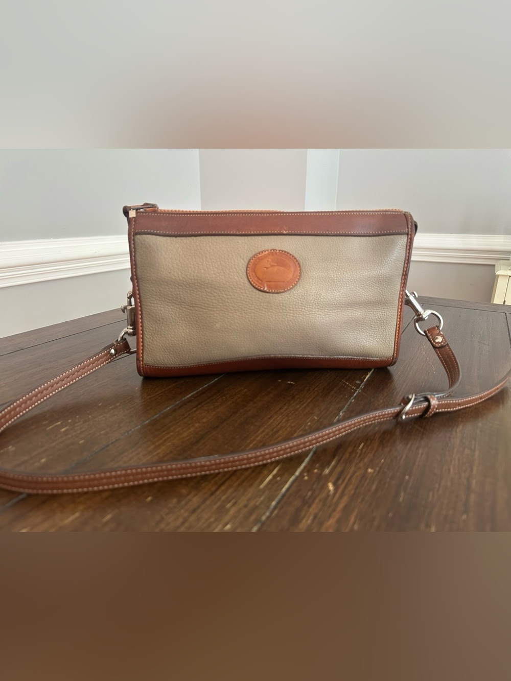 Vintage Dooney & Bourke cross body bag